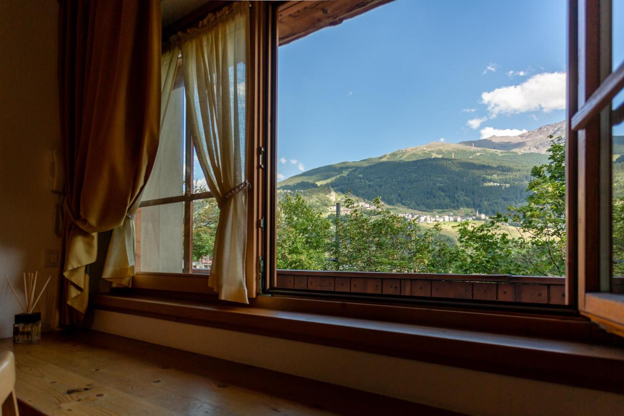 Appartamenti Serena Бормио Экстерьер фото